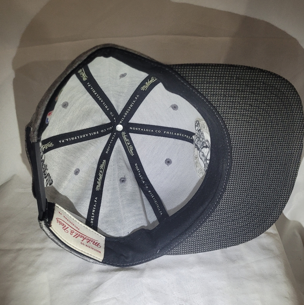NBA BOSTON CELTICS SNAPBACK - Picture 5 of 6